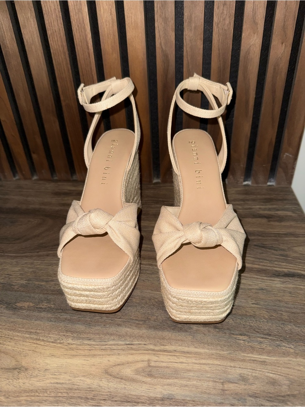 Gianni Bini Knot Woven Platform Wedge Sandals.
-Size 8 - Picture 2 of 8